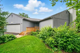 344 Lakeside Dr, Westerville, OH 43081 - Photo 1