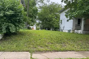 118 N Ogden Ave, Columbus, OH 43204 - Photo 1