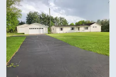 5747 E Clinton Street, Albany, OH 45710 - Photo 1