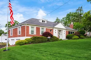 2727 Dresden Rd, Zanesville, OH 43701 - Photo 1