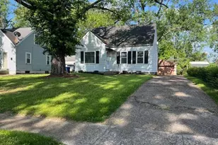 1575 Vendome Dr S, Columbus, OH 43219 - Photo 1