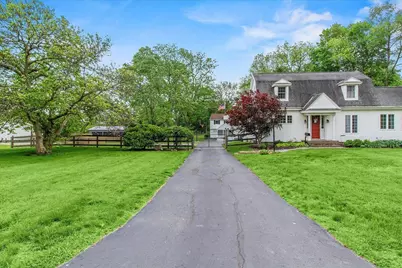 261 E Sandusky Street, Mechanicsburg, OH 43044 - Photo 1