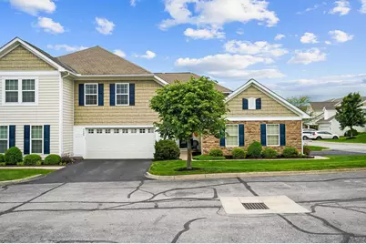 4481 Newport Loop E, Grove City, OH 43123 - Photo 1