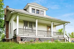 8045 Old Town Rd, Roseville, OH 43777 - Photo 1