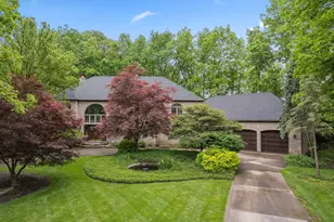 8039 Crossgate Ct S, Dublin, OH 43017 - Photo 1