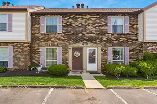 7306 Cimmaron Station, Columbus, OH 43235 - Photo 1