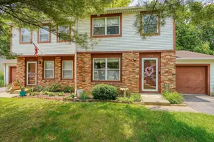 7581-7583 Pickett Ln, Columbus, OH 43235 - Photo 1