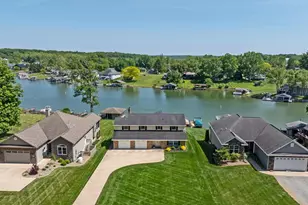 360 Baldwin Dr, Howard, OH 43028 - Photo 1