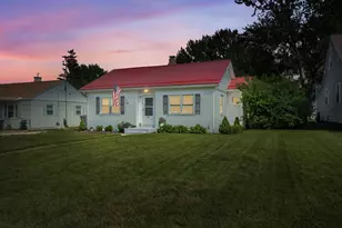 517 Albin Ave, Washington Court House, OH 43160 - Photo 1