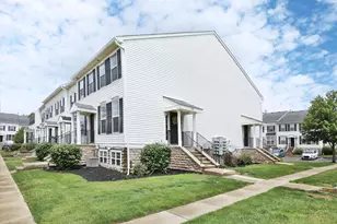 324 Lost River Dr, Blacklick, OH 43004 - Photo 1