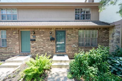 118 Stornoway Drive E, Columbus, OH 43213 - Photo 1