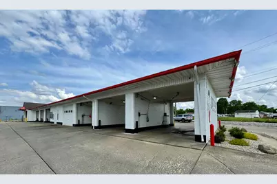 3018 Noe Bixby Road, Columbus, OH 43232 - Photo 1