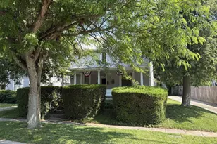 114 E North St, Mount Gilead, OH 43338 - Photo 1