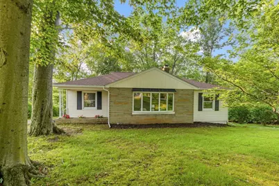 1300 Longwood Drive NE, Lancaster, OH 43130 - Photo 1