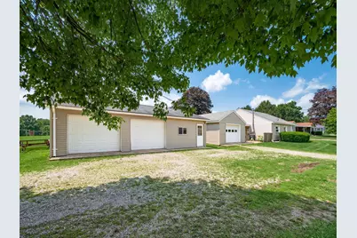3910 Chandlersville Road, Zanesville, OH 43701 - Photo 1