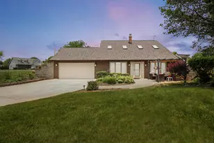 2980 Pueblo Dr, London, OH 43140 - Photo 1