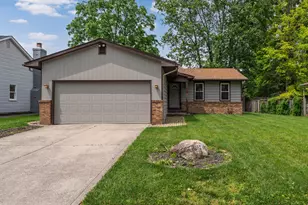 2220 Surreygate Dr, Columbus, OH 43235 - Photo 1