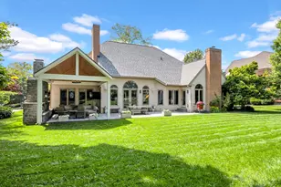 3917 Tarrington Ln, Columbus, OH 43220 - Photo 1