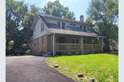 984 N Nelson Road, Columbus, OH 43219 - Photo 1