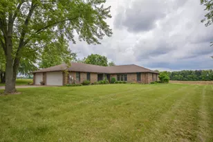 2987 Old Clifton Rd, Springfield, OH 45502 - Photo 1