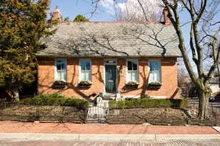 652 Mohawk St, Columbus, OH 43206 - Photo 1