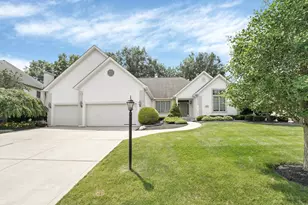 12372 Brook Forest Cir, Pickerington, OH 43147 - Photo 1