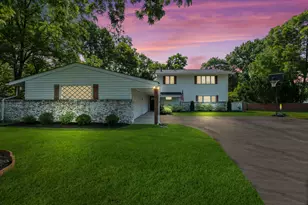 298 Flint Ridge Dr, Columbus, OH 43230 - Photo 1