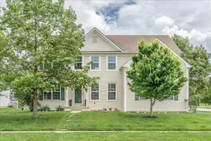 5886 Platinum Dr, Grove City, OH 43123 - Photo 1