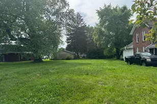 207 Buckingham St, Newark, OH 43055 - Photo 1