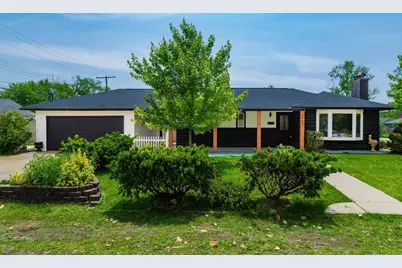 4965 Pennhurst Avenue, Columbus, OH 43228 - Photo 1