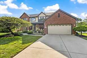 3057 Wynridge Ct, Grove City, OH 43123 - Photo 1