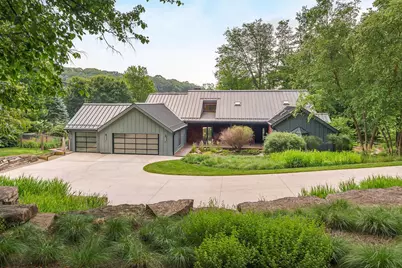 150 Pinehurst Drive, Granville, OH 43023 - Photo 1