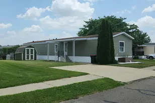 1100 Thornwood Dr, Heath, OH 43056 - Photo 1