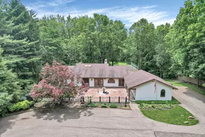 71 Denison Drive, Granville, OH 43023 - Photo 1