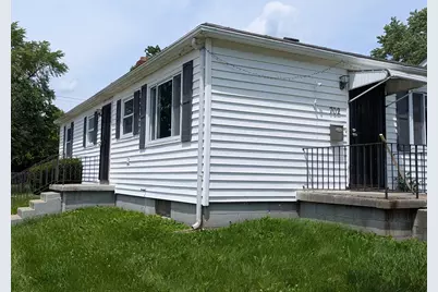 702 E Madison Avenue, Springfield, OH 45503 - Photo 1