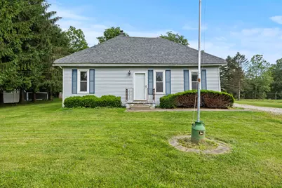 1716 Homer Road NW, Utica, OH 43080 - Photo 1