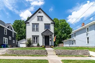 112 Oak Hill Ave, Delaware, OH 43015 - Photo 1