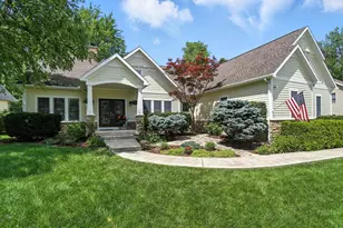 707 Wedgewood Dr, Marysville, OH 43040 - Photo 1