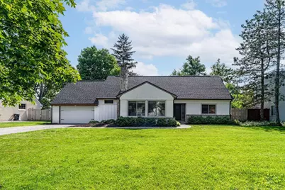 2710 Northwest Boulevard, Columbus, OH 43221 - Photo 1