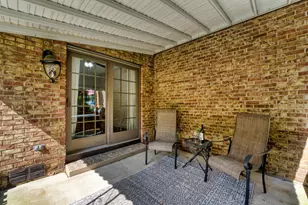 625 Country Club Dr, Newark, OH 43055 - Photo 1