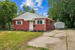 1471 Watkins Rd, Columbus, OH 43207 - Photo 1