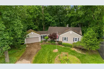 445 Hilltop Drive, Lancaster, OH 43130 - Photo 1