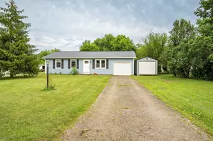 115 Woodsview Ct, Jeffersonville, OH 43128 - Photo 1