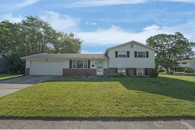 4892 Brittany Court W, Columbus, OH 43229 - Photo 1