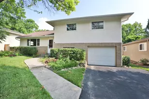 2824 Alder Vista Dr, Columbus, OH 43231 - Photo 1