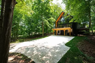 586 Crabapple Dr, Howard, OH 43028 - Photo 1