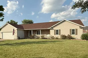 630 Duffy Dr, Washington Court House, OH 43160 - Photo 1