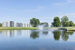 5177 Highpointe Lakes Dr, Westerville, OH 43081 - Photo 1