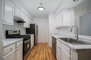 2253 Hedgerow Road, Columbus, OH 43220 - Photo 1