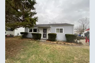 3088 Bluefield Drive, Columbus, OH 43207 - Photo 1